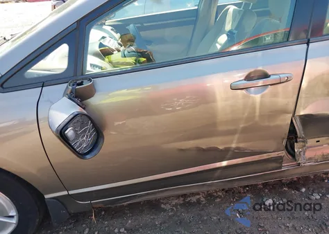 2008 Honda Civic Hybrid from USA, damaged, VIN JHMFA36208S022211